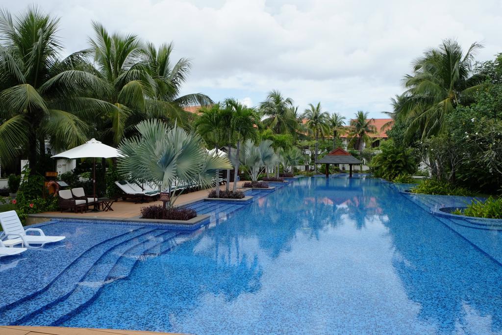 Champa Villa With Private Pool At Furramar Danang Стая снимка