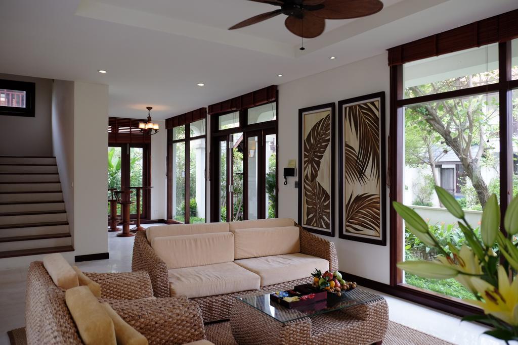 Champa Villa With Private Pool At Furramar Danang Стая снимка